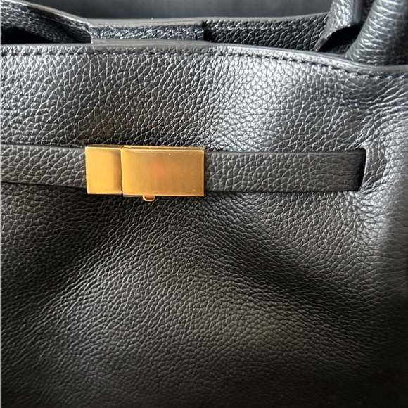 Demellier the Midi New York Black Leather Bag - Picture 3 of 11